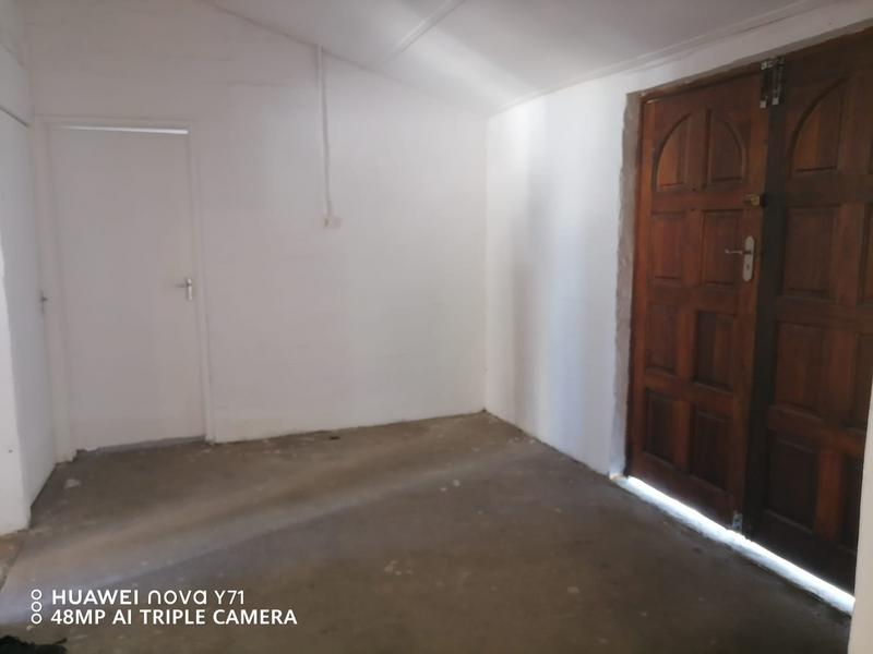 5 Bedroom Property for Sale in Sarepta Western Cape